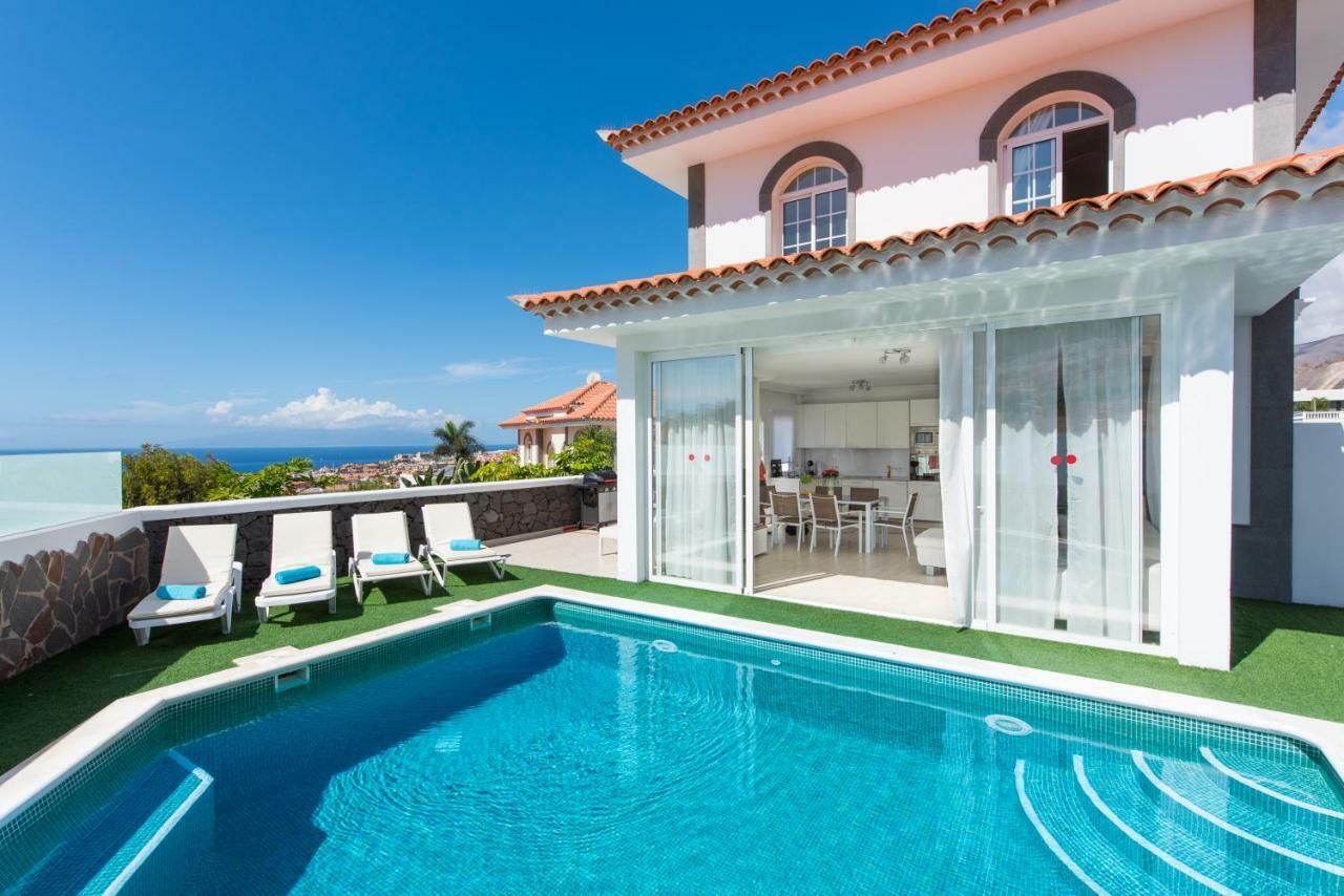 Luxury White Villa With Sea View, Heated Pool Costa Adeje  Extérieur photo