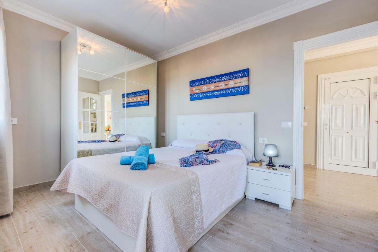 Luxury White Villa With Sea View, Heated Pool Costa Adeje  Extérieur photo