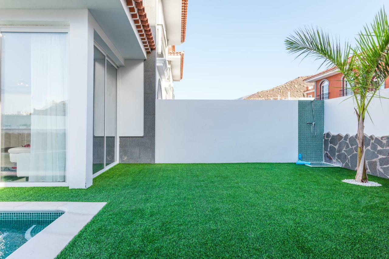 Luxury White Villa With Sea View, Heated Pool Costa Adeje  Extérieur photo